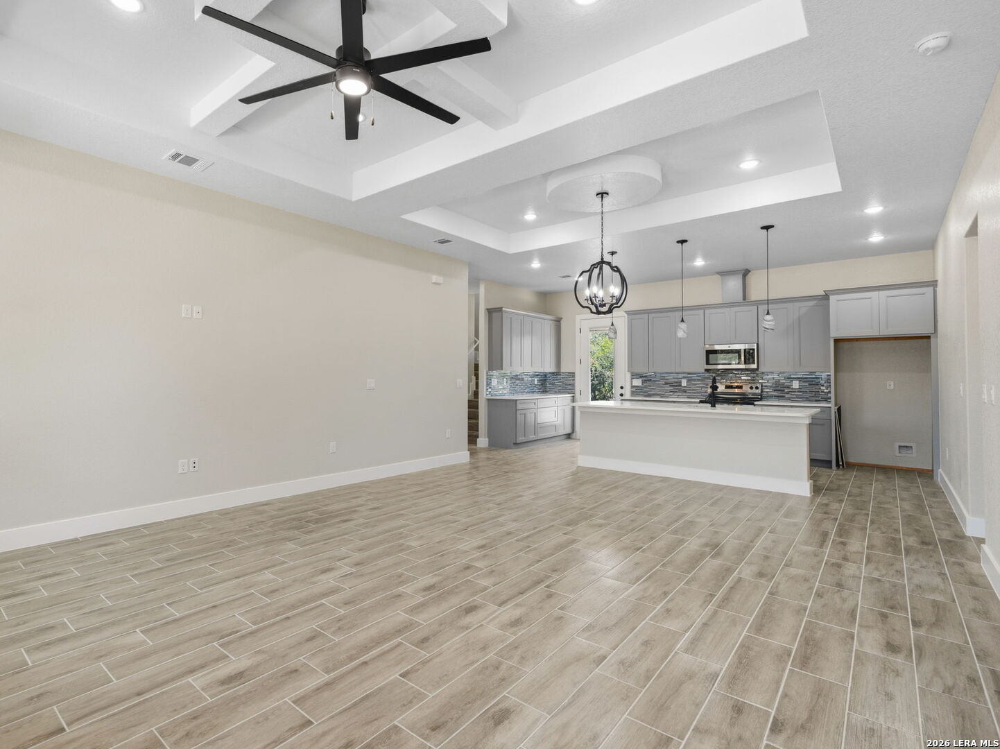 117 W Short Meadow Drive Lytle TX 78052