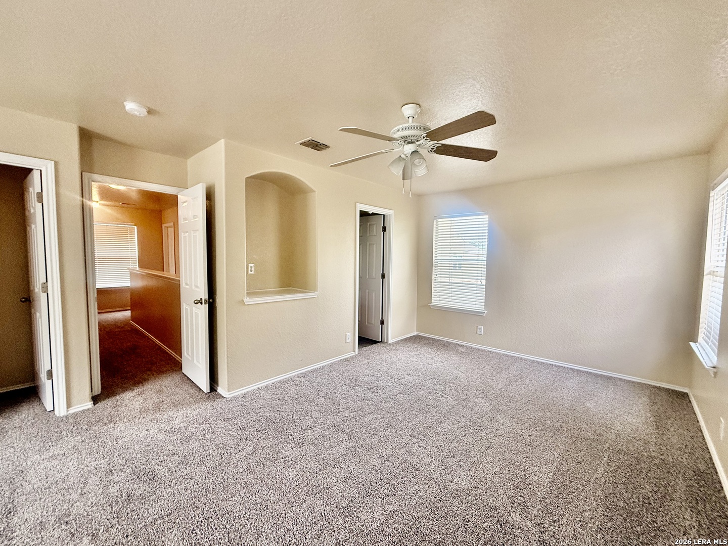 3615 Dunlap Fields Converse TX 78109