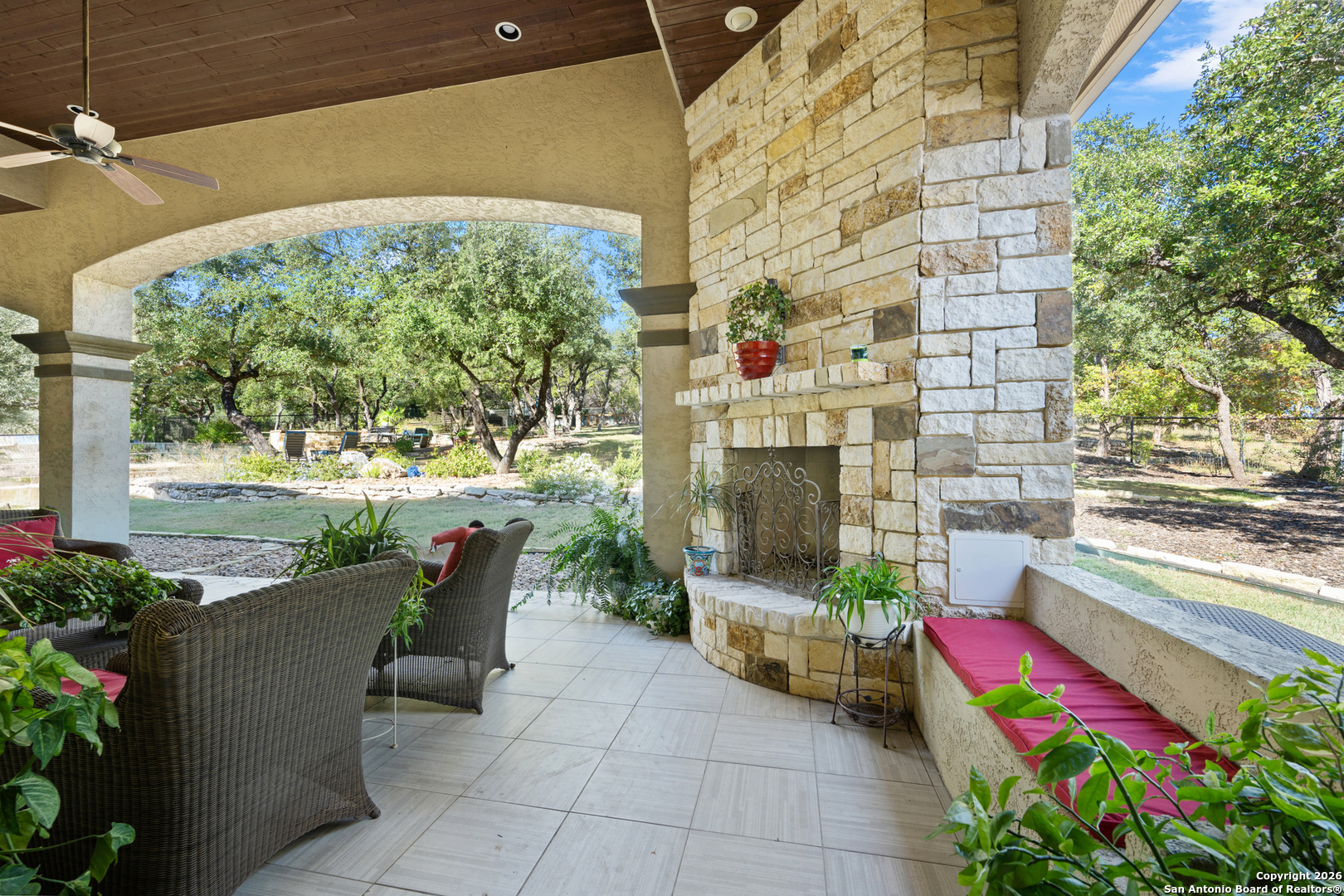 1888 Split Mountain Bulverde TX 78133