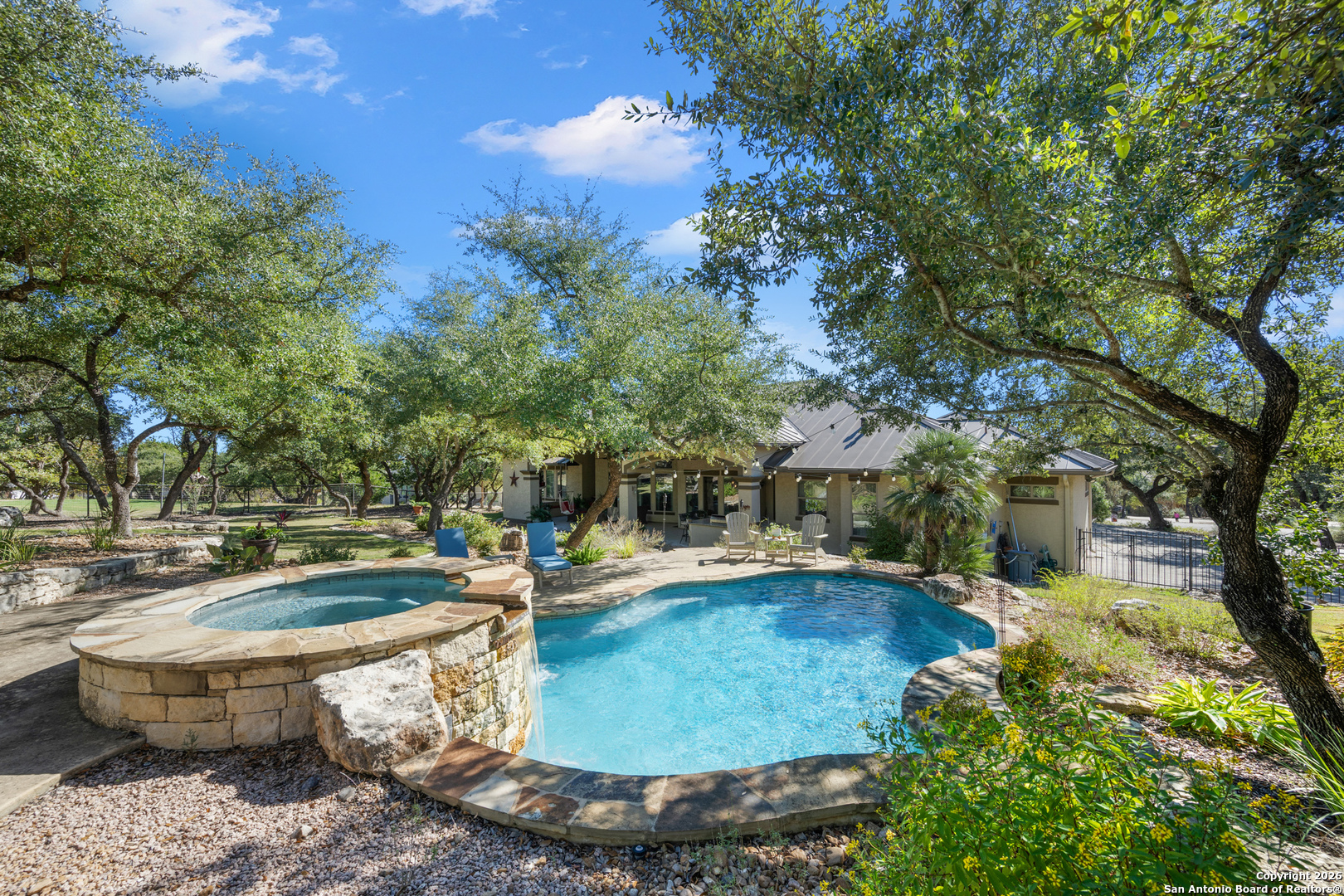 1888 Split Mountain Bulverde TX 78133