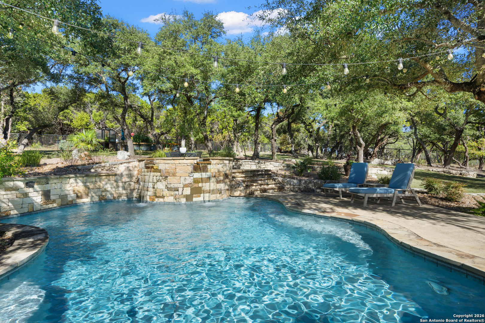 1888 Split Mountain Bulverde TX 78133
