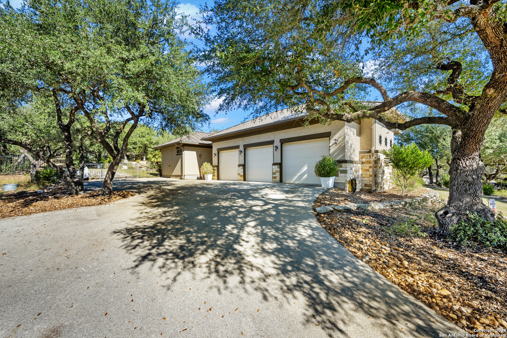 1888 Split Mountain Bulverde TX 78133