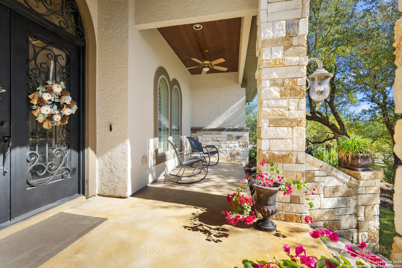1888 Split Mountain Bulverde TX 78133