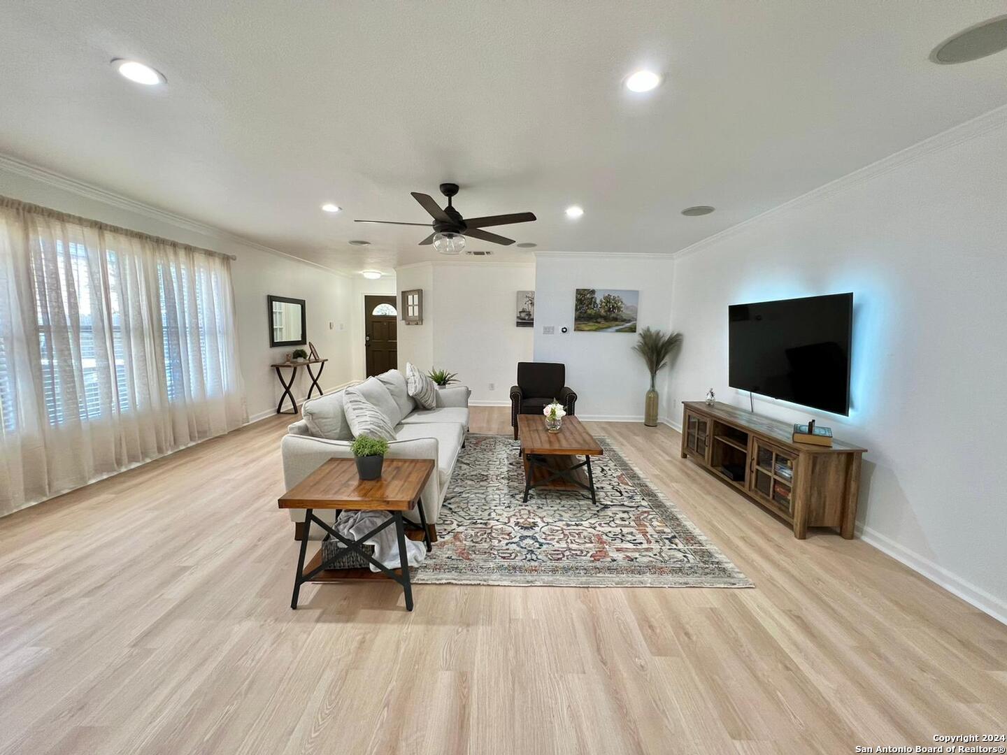 1322 Oak Path San Antonio TX 78258