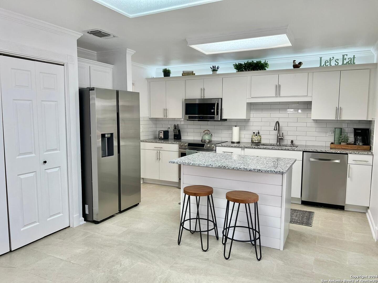 1322 Oak Path San Antonio TX 78258