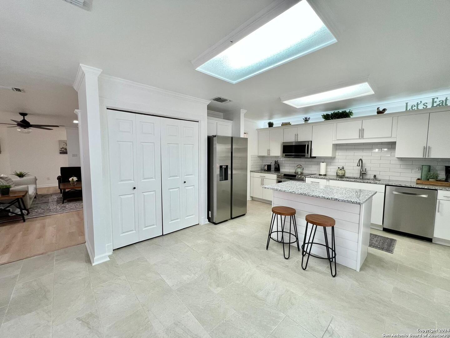 1322 Oak Path San Antonio TX 78258