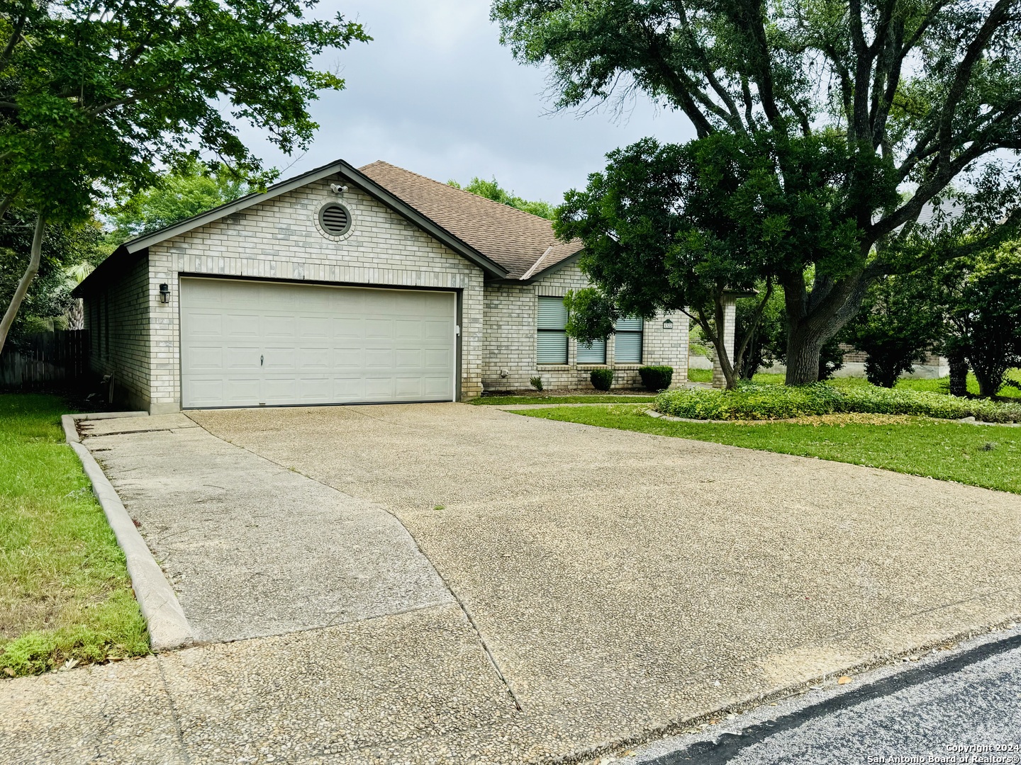 1322 Oak Path San Antonio TX 78258