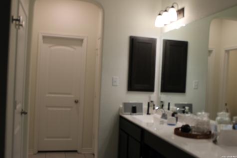 5203 Wolf Bane Drive San Antonio TX 78261