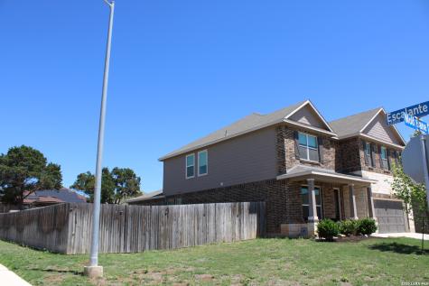 5203 Wolf Bane Drive San Antonio TX 78261