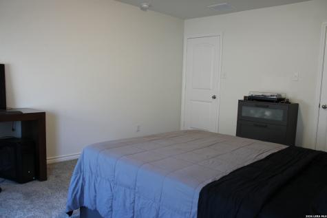 5203 Wolf Bane Drive San Antonio TX 78261