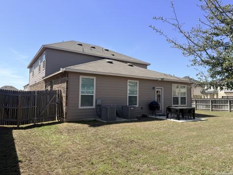 5203 Wolf Bane Drive San Antonio TX 78261