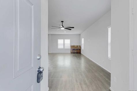 2532 Marty Way Seguin TX 78155