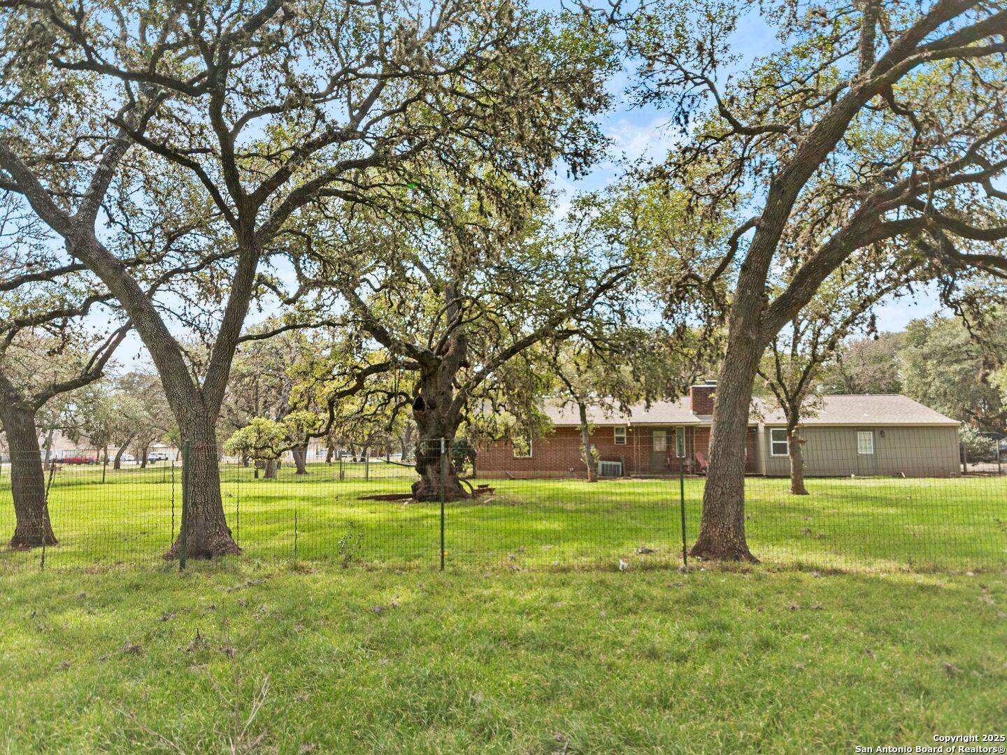 658 Rosewood Boerne TX 78006