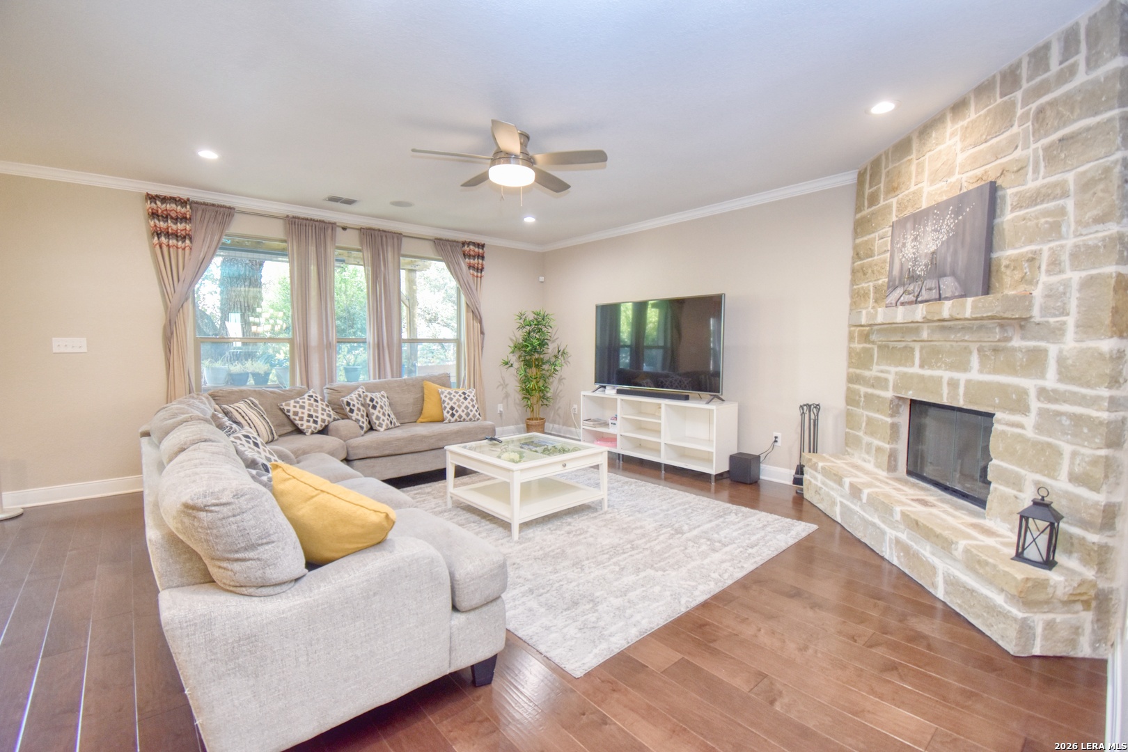 26013 Los Mirasoles Boerne TX 78015