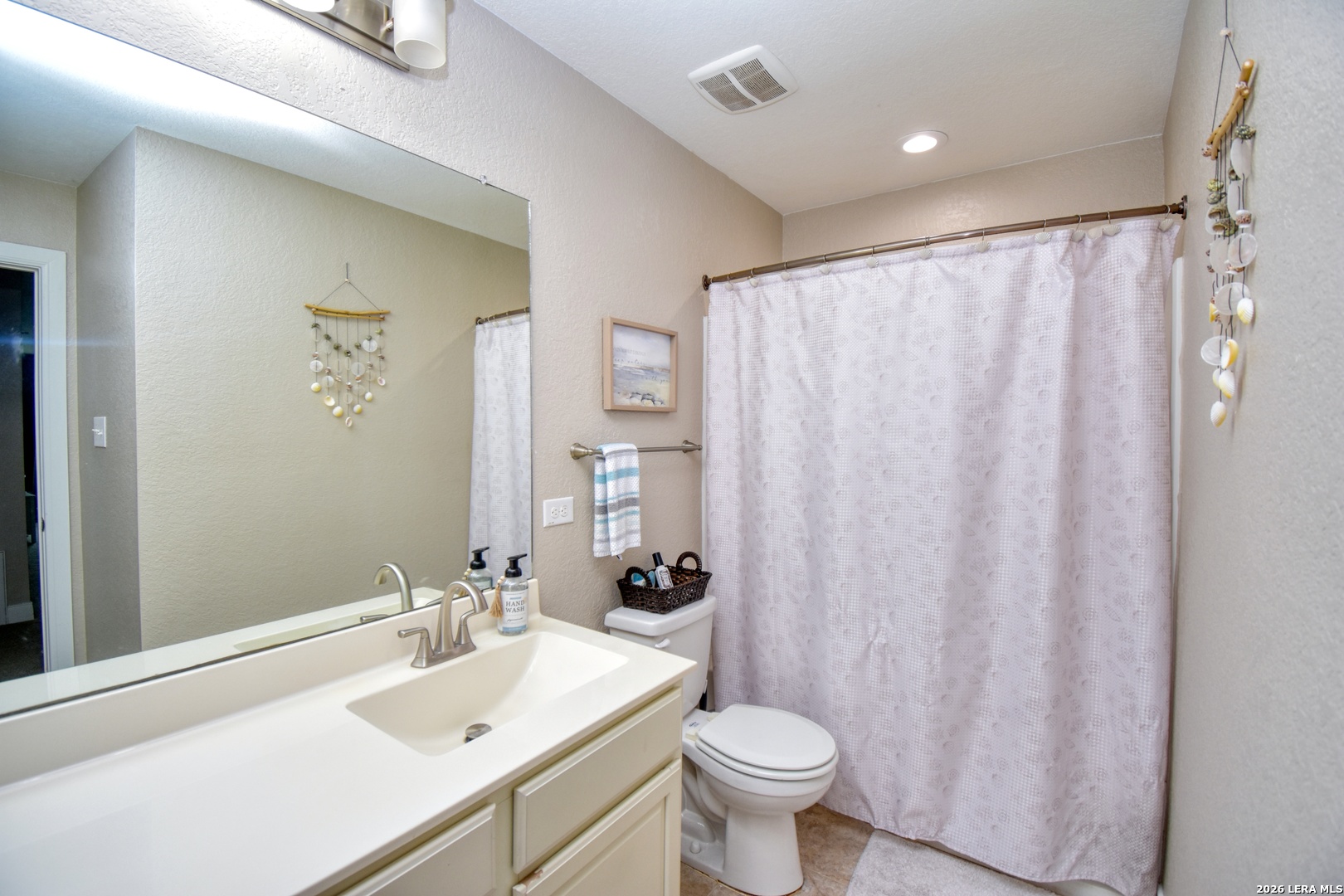 26013 Los Mirasoles Boerne TX 78015