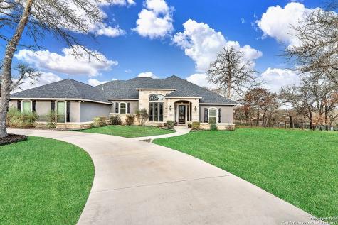 165 Woodlands Drive La Vernia TX 78121
