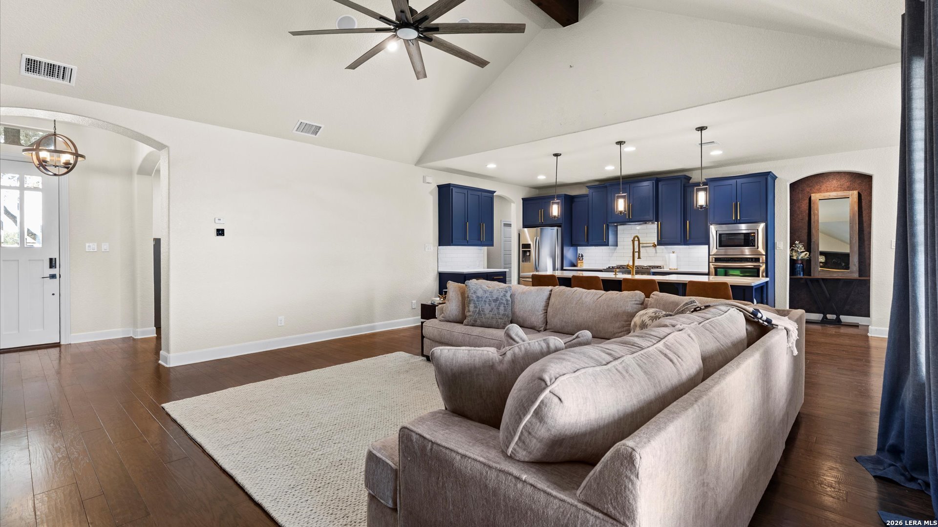 619 Cambridge New Braunfels TX 78132