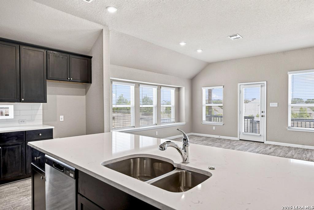 2112 Bailey Forest San Antonio TX 78253