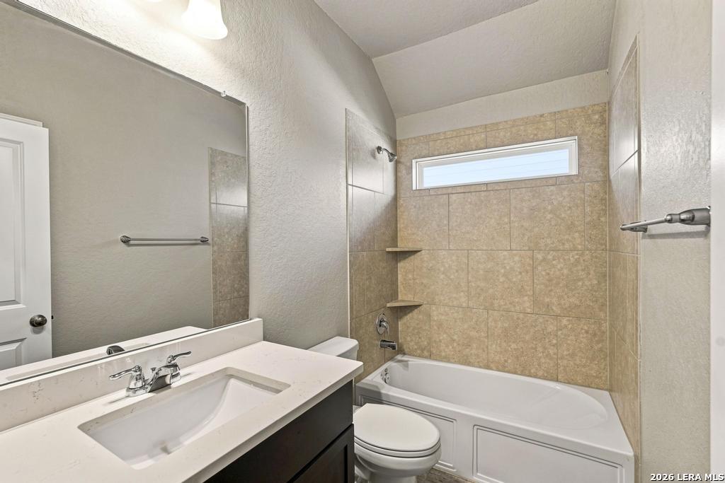 2112 Bailey Forest San Antonio TX 78253