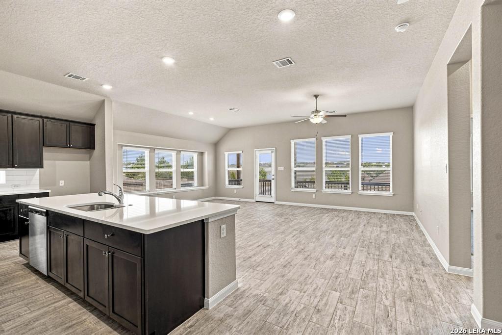 2112 Bailey Forest San Antonio TX 78253