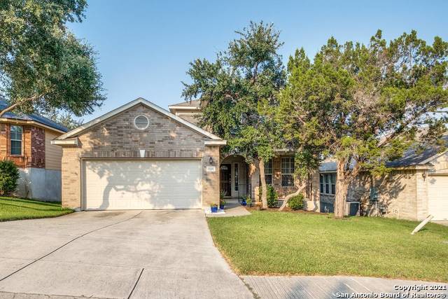 7927 Live Oak Vista San Antonio TX 78250