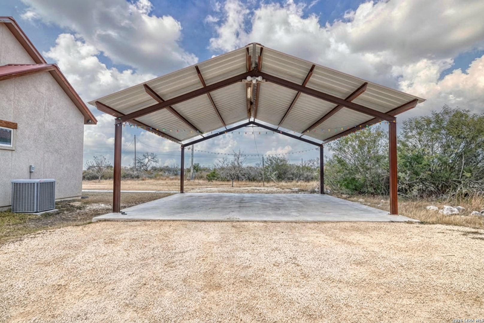 241 Marsh Uvalde TX 78801