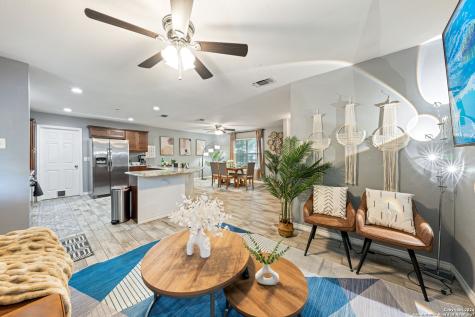5802 Branch Valley San Antonio TX 78242