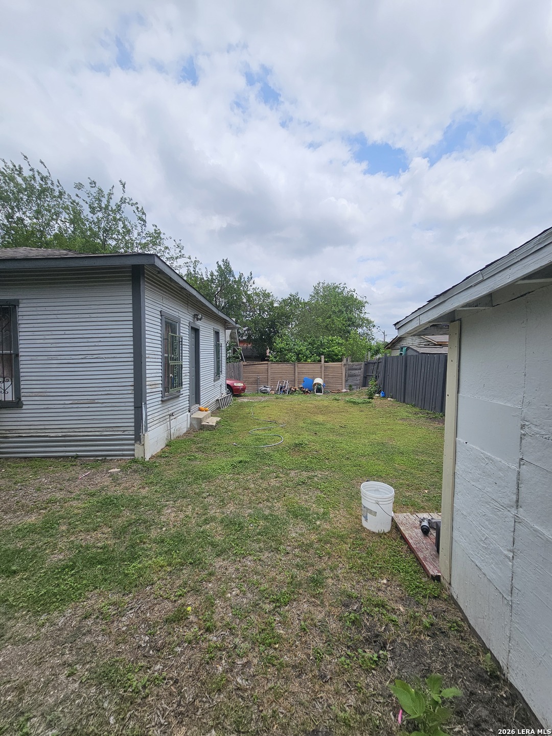 2318 W Poplar Street San Antonio TX 78207