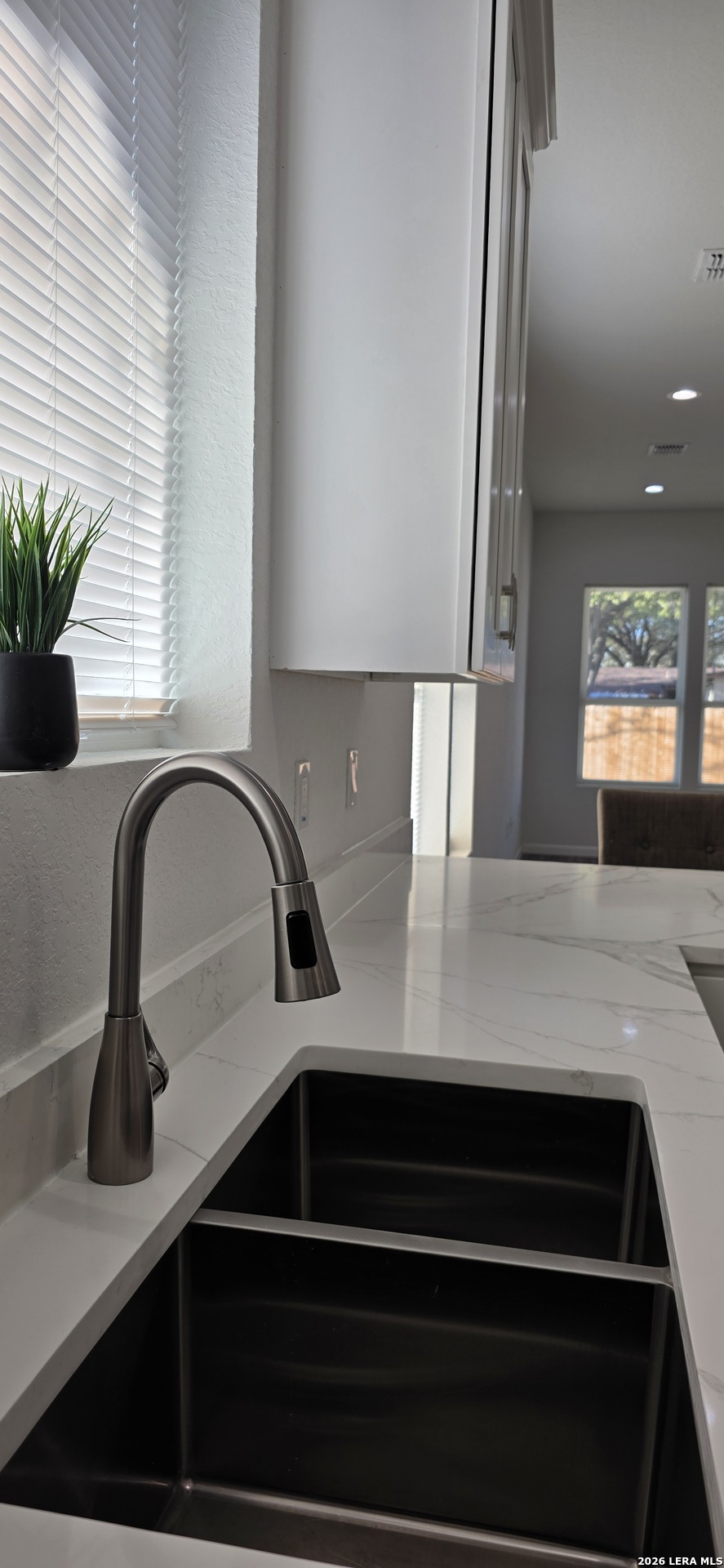 203 Hatcher San Antonio TX 78223