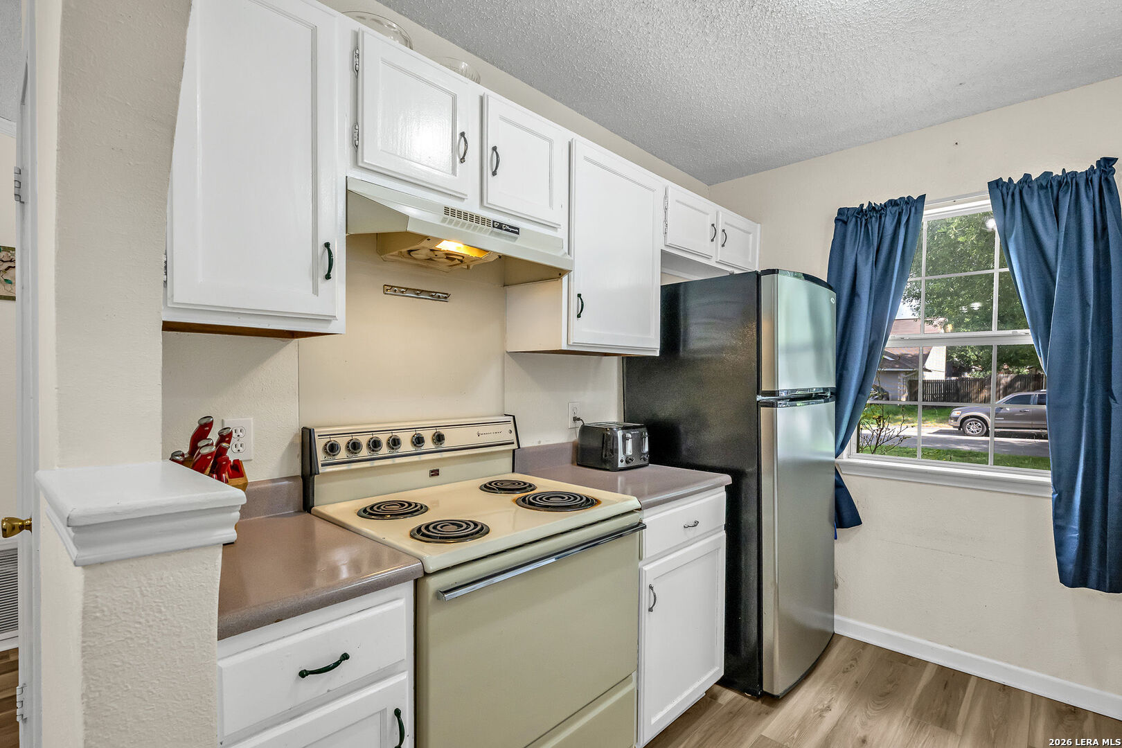 726 Meadow Gate Converse TX 78109
