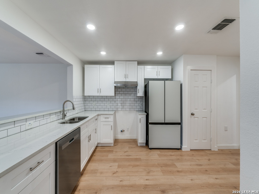 2207 Burnet San Antonio TX 78202