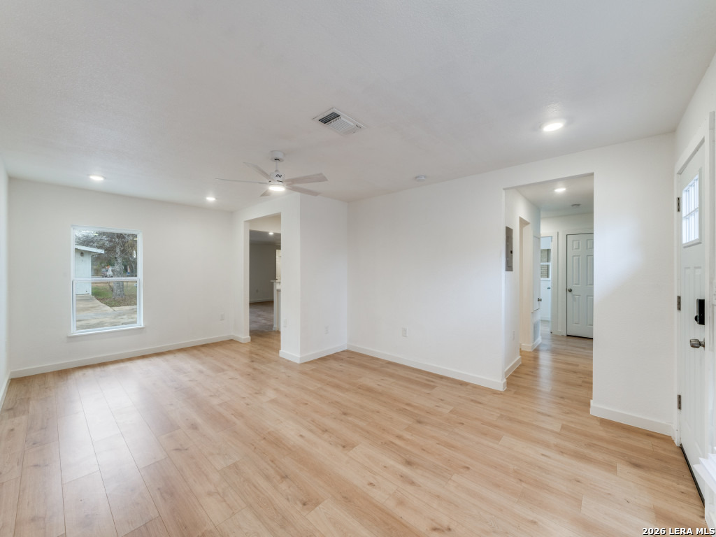 2207 Burnet San Antonio TX 78202