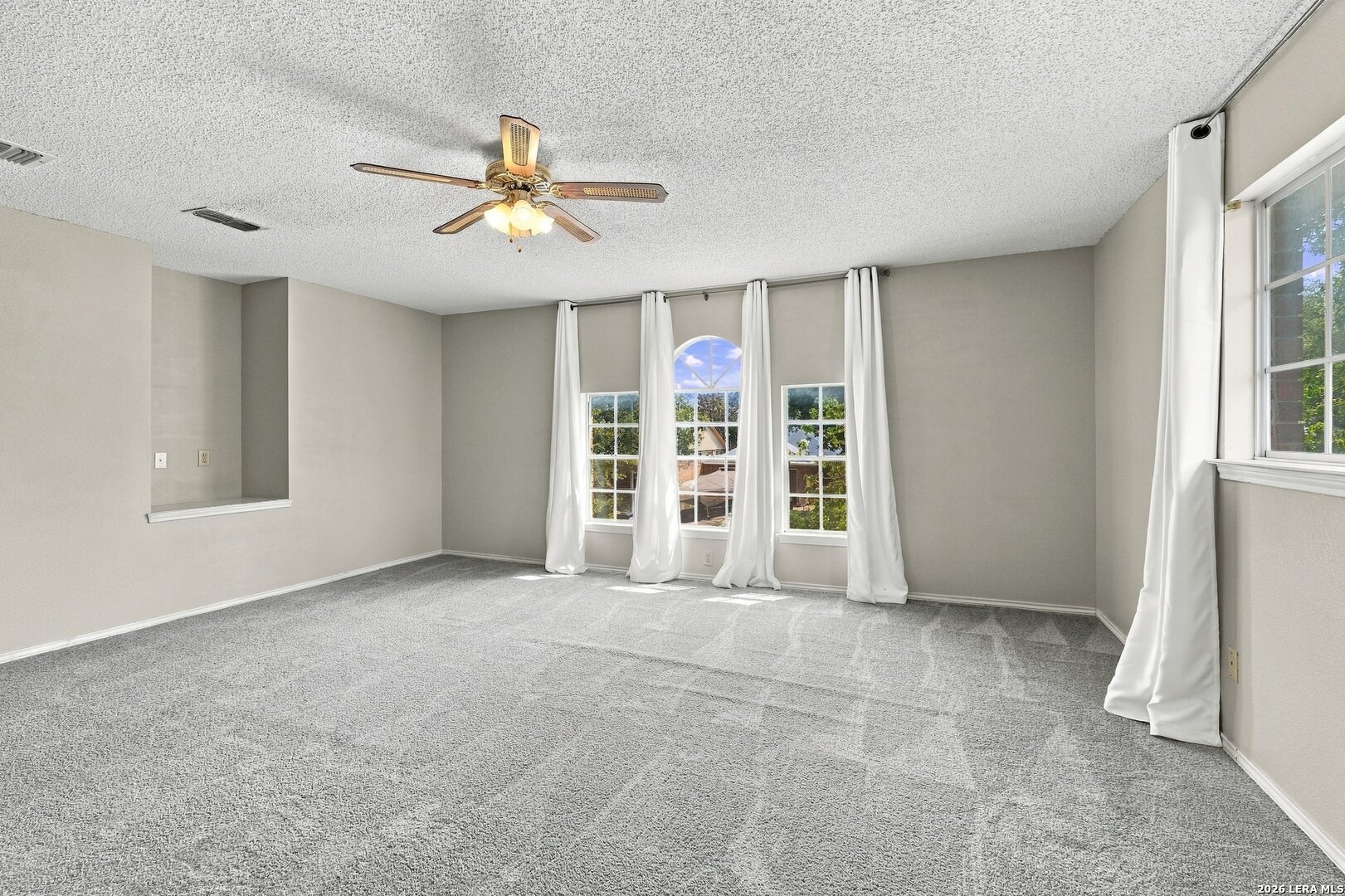 8531 Timber Place San Antonio TX 78250