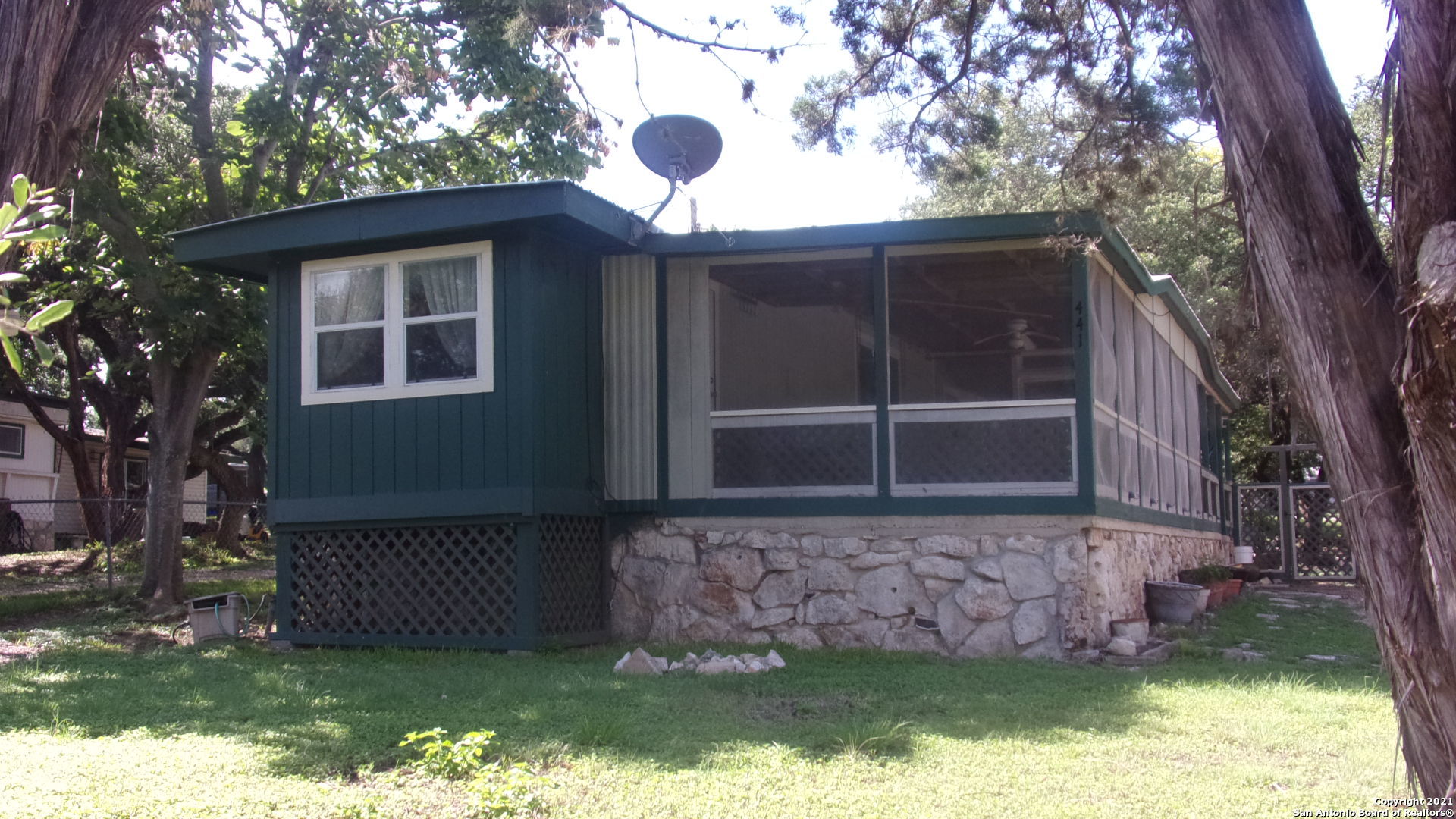 441 Wild Oak Drive Canyon Lake TX 78133