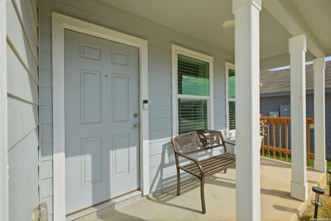 124 Wood Moss Floresville TX 78114