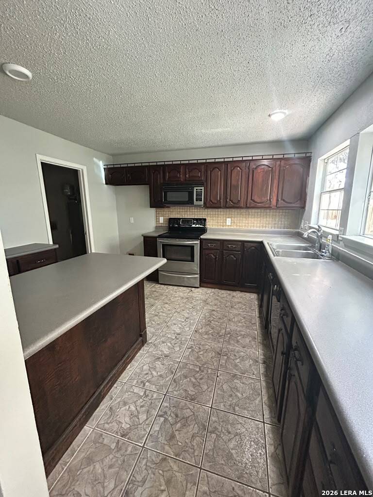 1326 Klondike Street San Antonio TX 78245