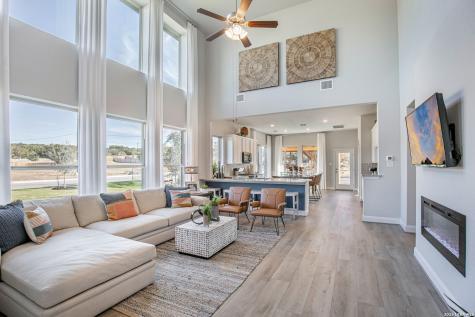 9422 Luke Path San Antonio TX 78254