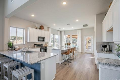 9422 Luke Path San Antonio TX 78254