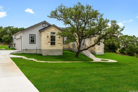 1465 Ironwood Road Fischer TX 78623