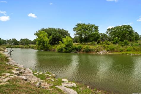 1465 Ironwood Road Fischer TX 78623