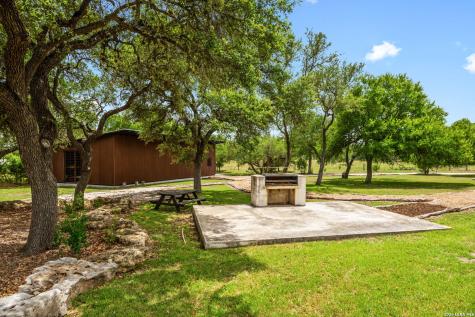 1465 Ironwood Road Fischer TX 78623