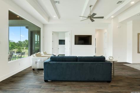 1465 Ironwood Road Fischer TX 78623