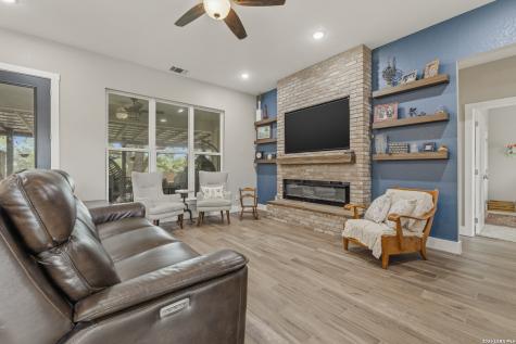 1516 Kings Ranch Road Bandera TX 78003