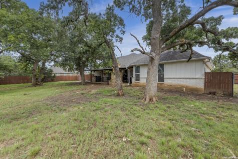 1516 Kings Ranch Road Bandera TX 78003