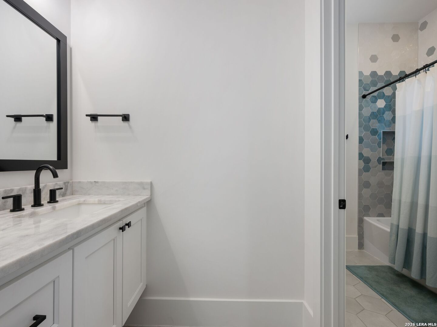 10702 Nina Ridge San Antonio TX 78255