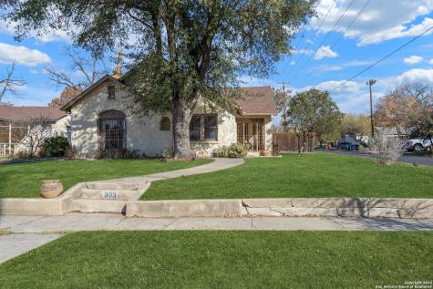 303 North Drive San Antonio TX 78201