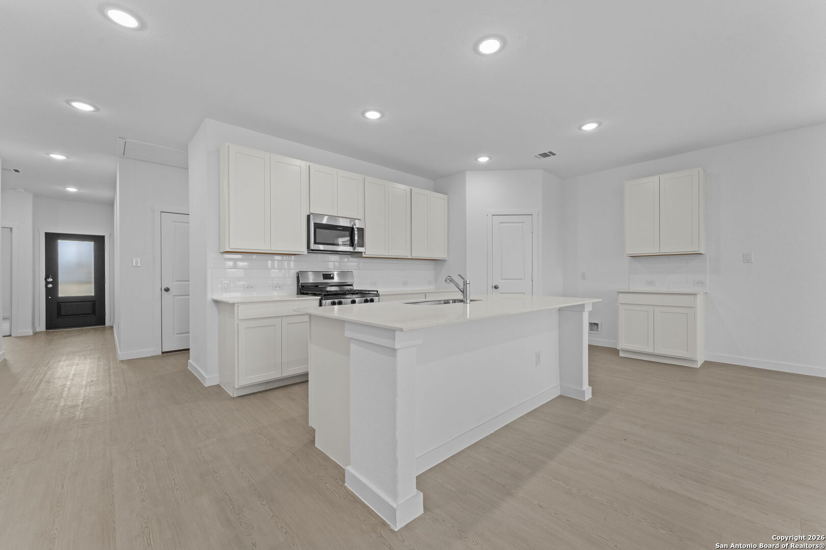1883 Nuthatch Ridge New Braunfels TX 78130