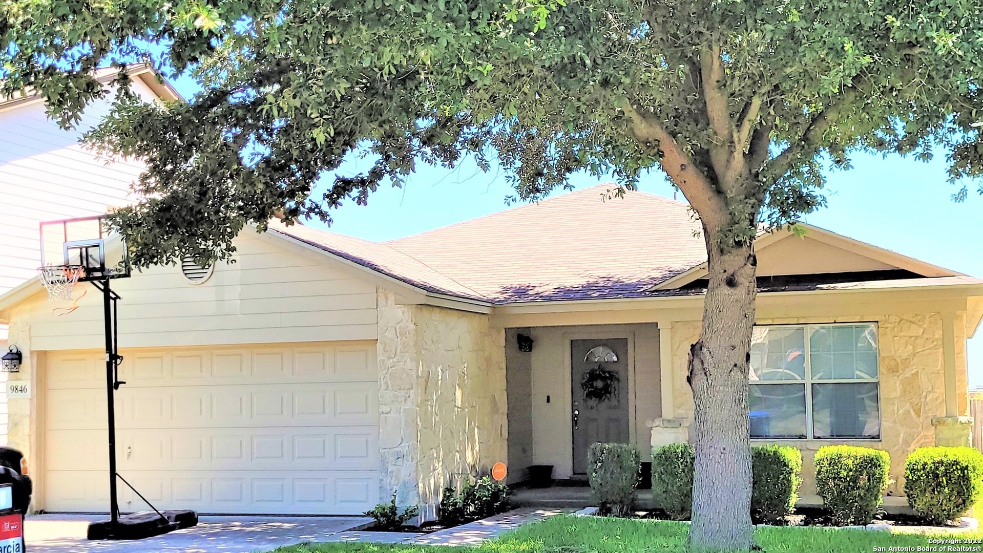9846 Magnolia Run San Antonio TX 78251