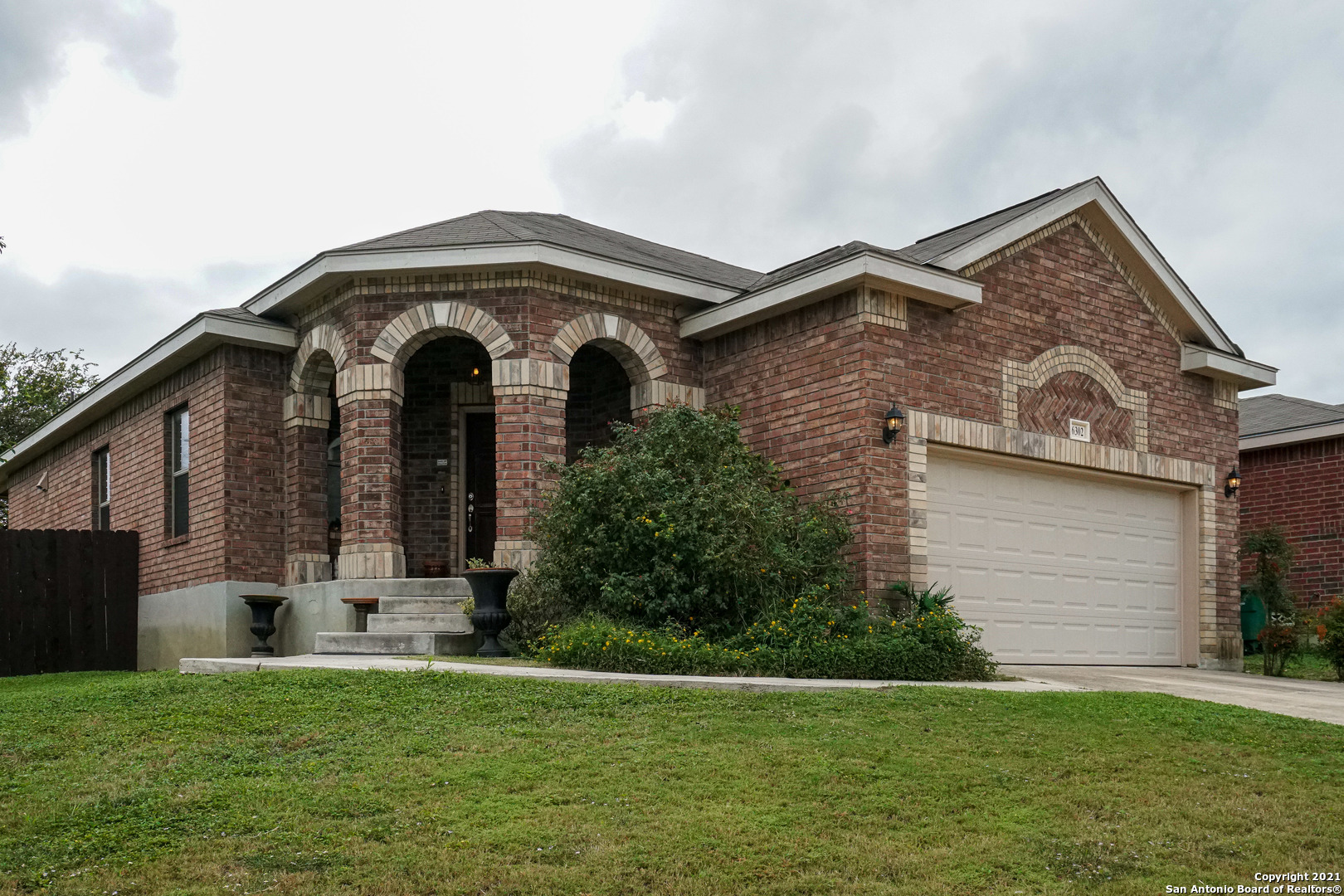 6302 Deer Valley Drive San Antonio TX 78242
