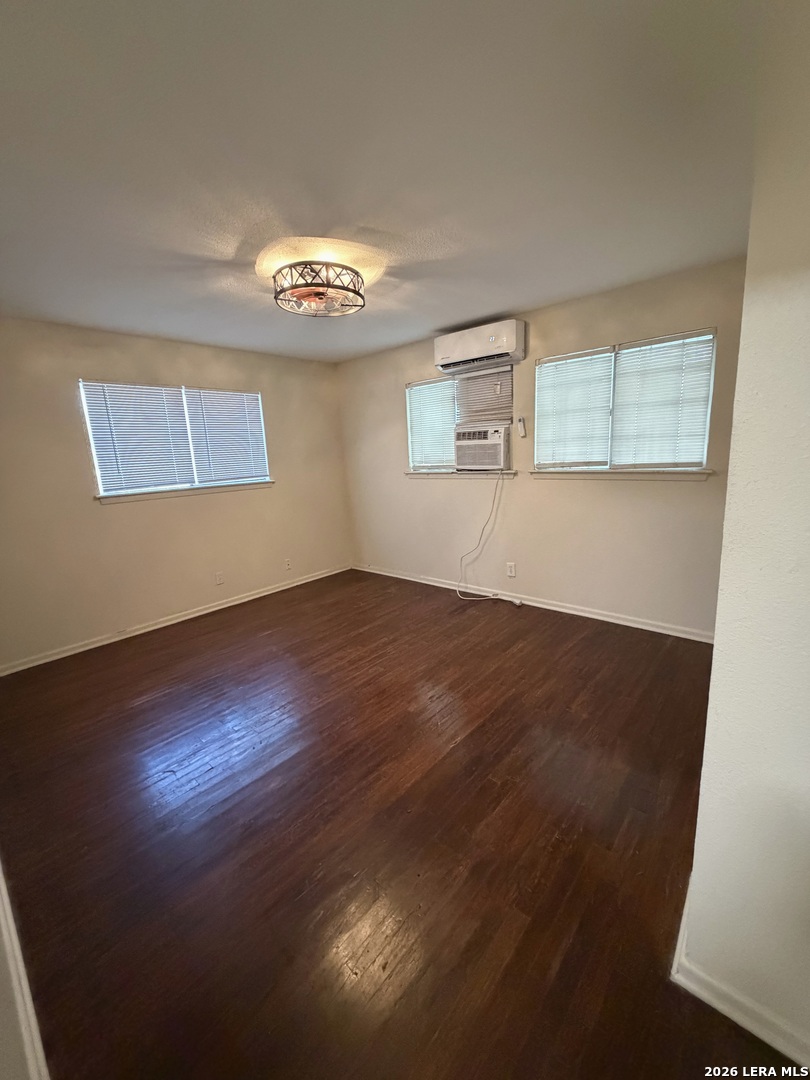 1503 Flanders Avenue San Antonio TX 78211